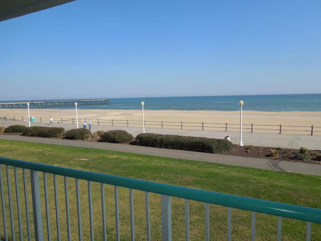 Baymont By Wyndham Virginia Beach Oceanfront ภายนอก รูปภาพ